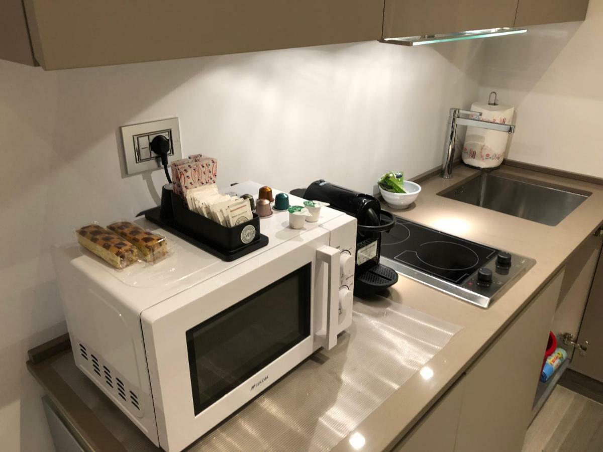 Andrea Luxury Apartments Strada Maggiore Studio 1 ボローニャ エクステリア 写真